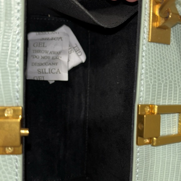 Brandon Blackwood Mint Green Croc-Embossed Handbag - Picture 4 of 6